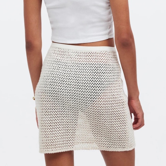 Madewell | Crochet Cover-Up Mini Skirt - Picture 8 of 9